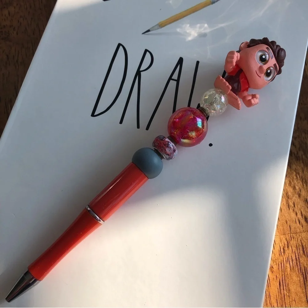 Disney Doorables: Wreak it Ralph: Ralph handmade beaded pen